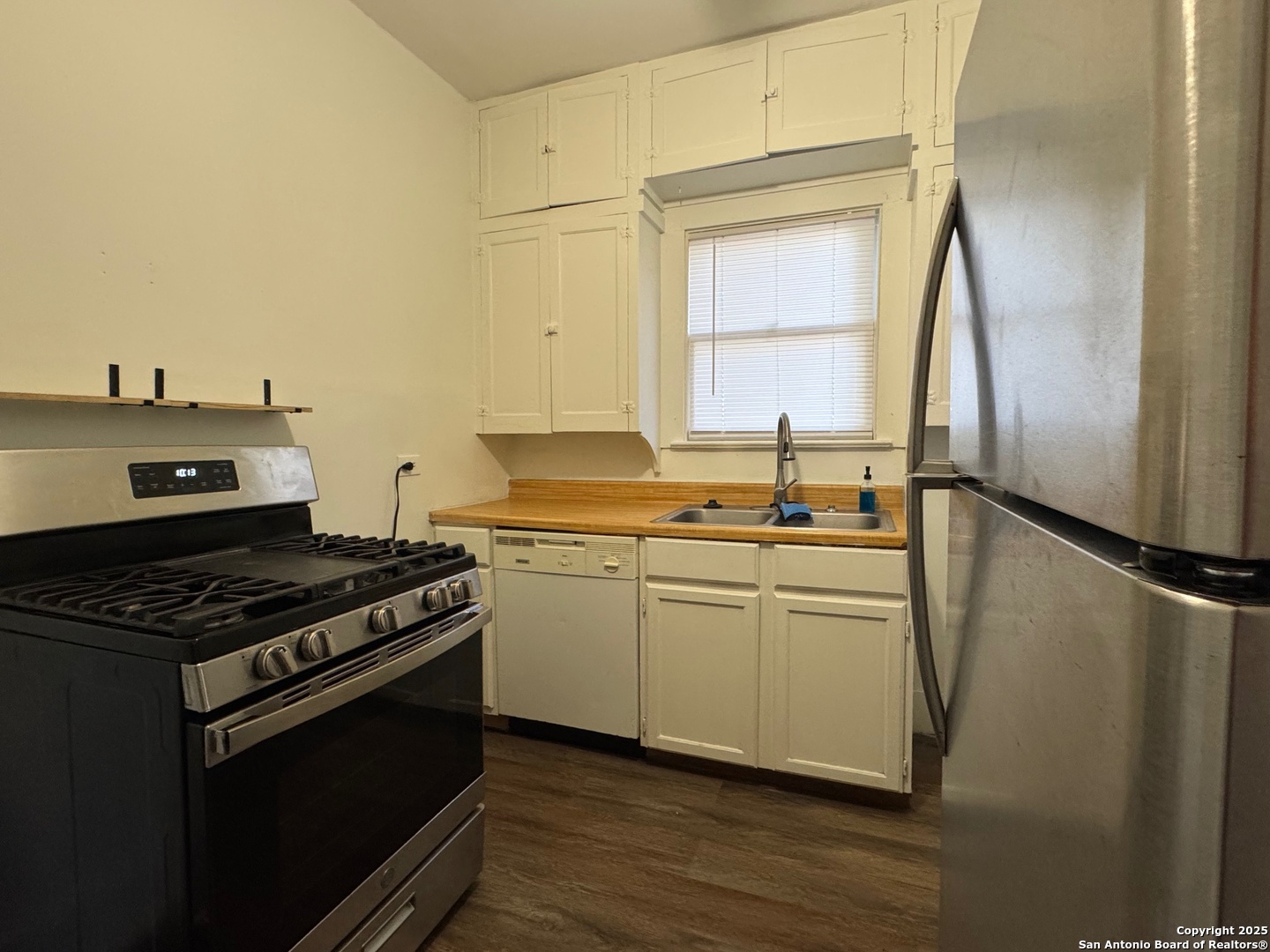 2014 W Mulberry Avenue San Antonio TX 78201