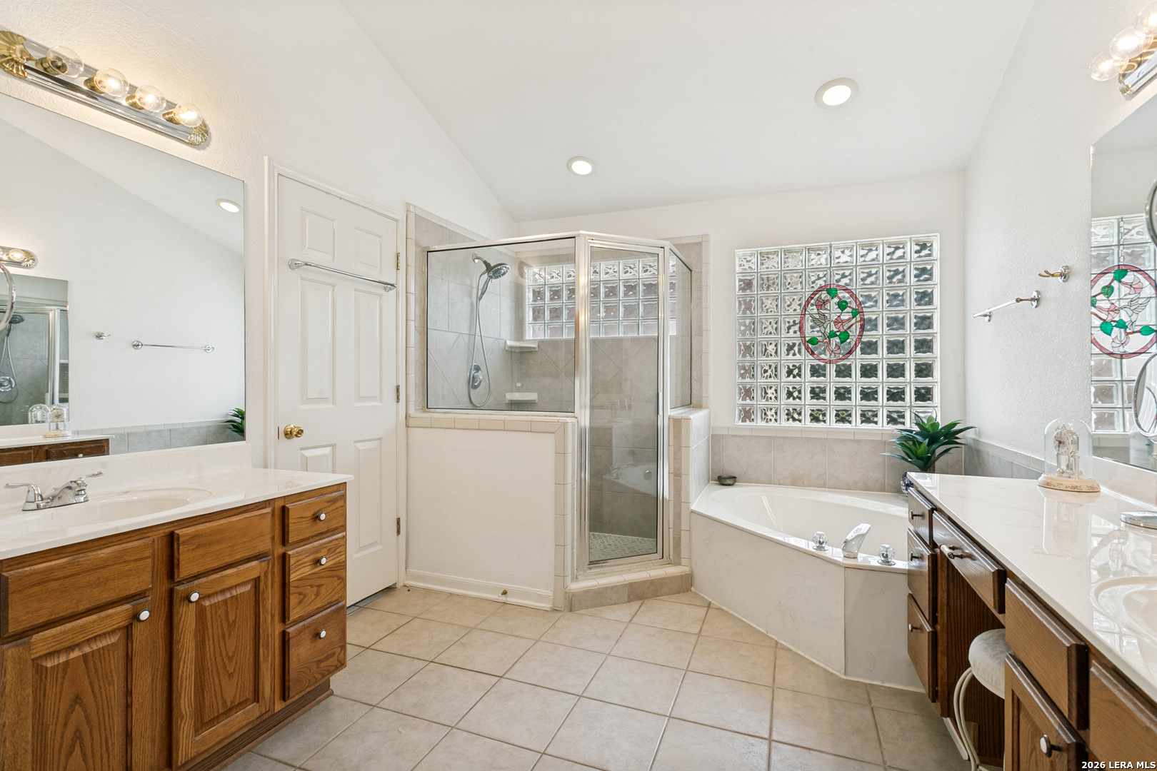 10 Oakwell Farms Parkway San Antonio TX 78218