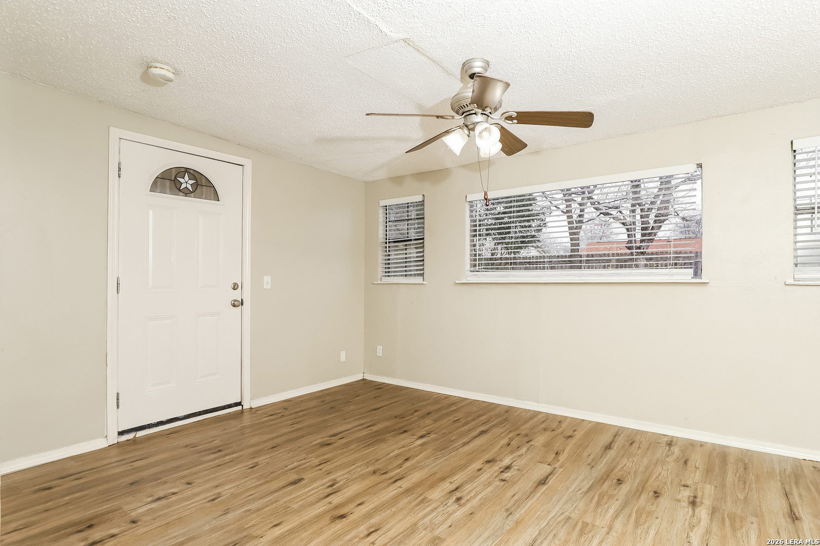 5930 Cliff Valley San Antonio TX 78250