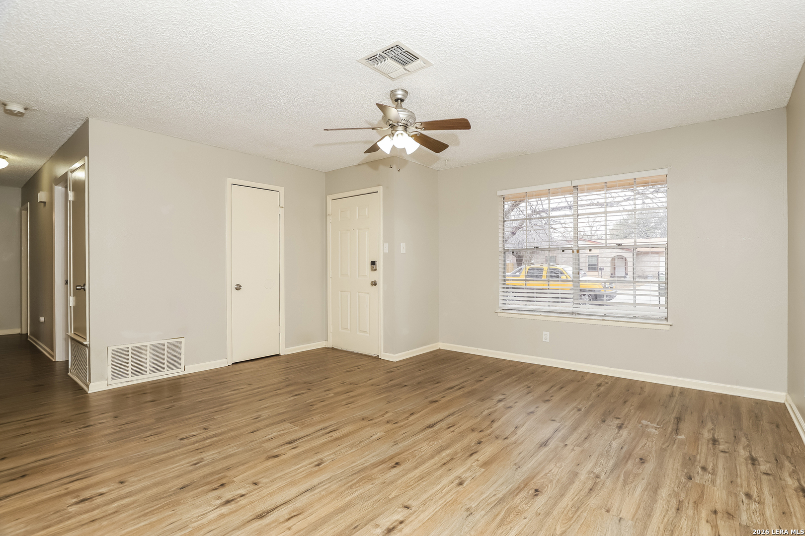 5930 Cliff Valley San Antonio TX 78250