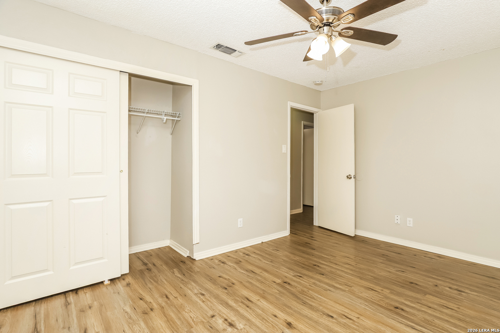 5930 Cliff Valley San Antonio TX 78250