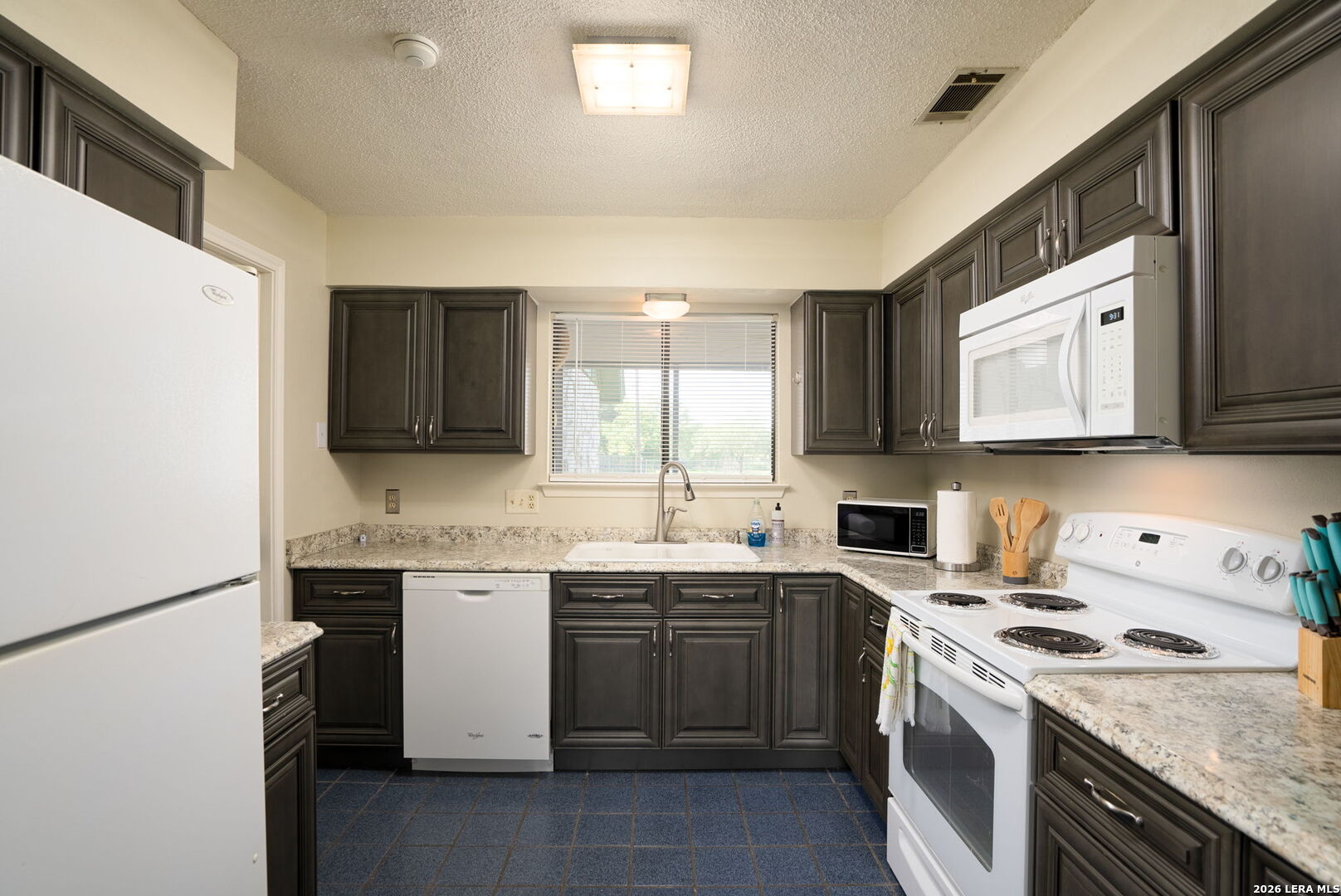 426 Spring River Drive Martindale TX 78655