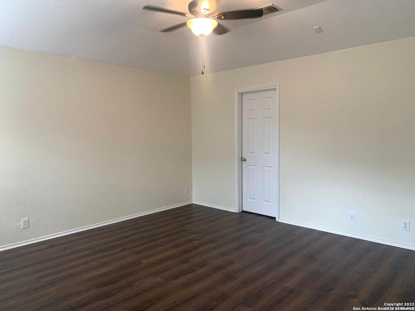 8803 Mainland Ridge San Antonio TX 78250