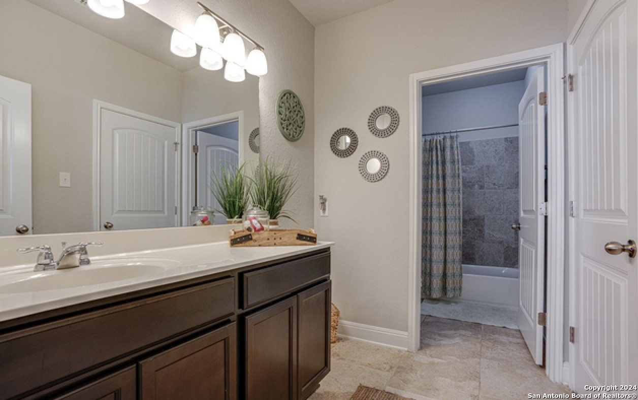 8459 Buckhorn Parke San Antonio TX 78254