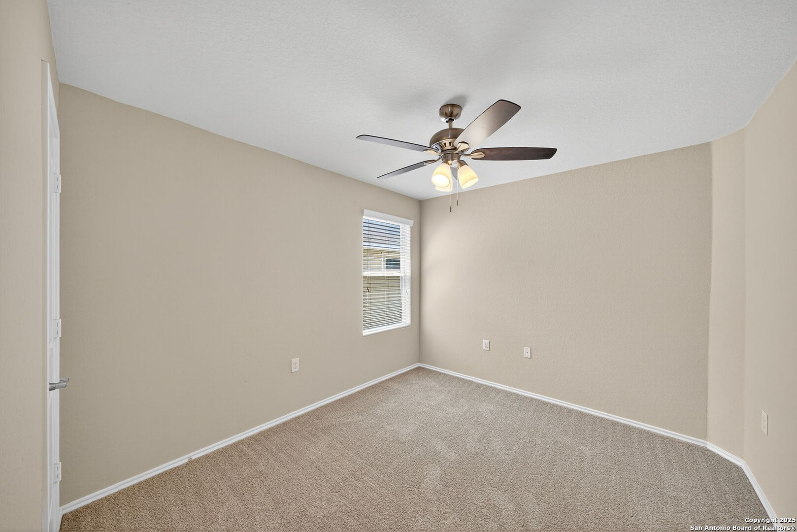 7115 Azalea Square San Antonio TX 78218