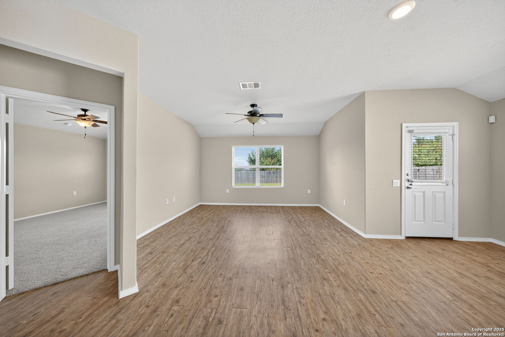 7115 Azalea Square San Antonio TX 78218