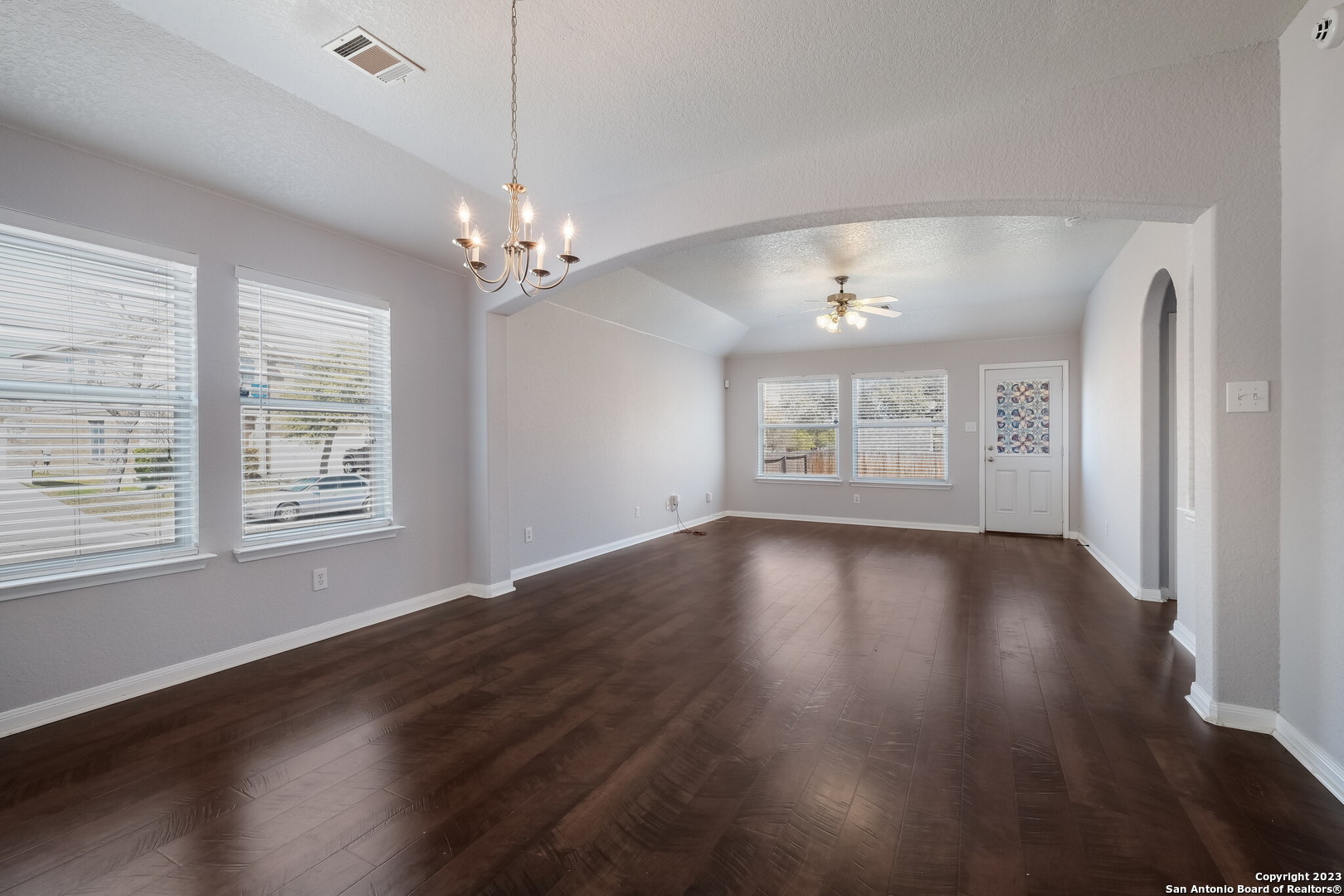 902 Siena View San Antonio TX 78253