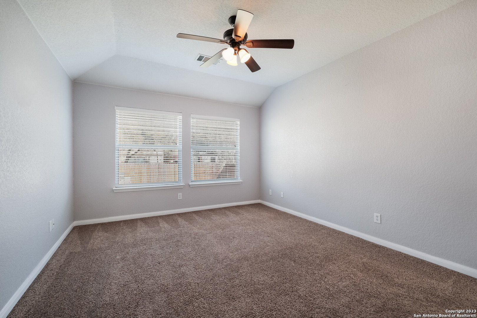 902 Siena View San Antonio TX 78253