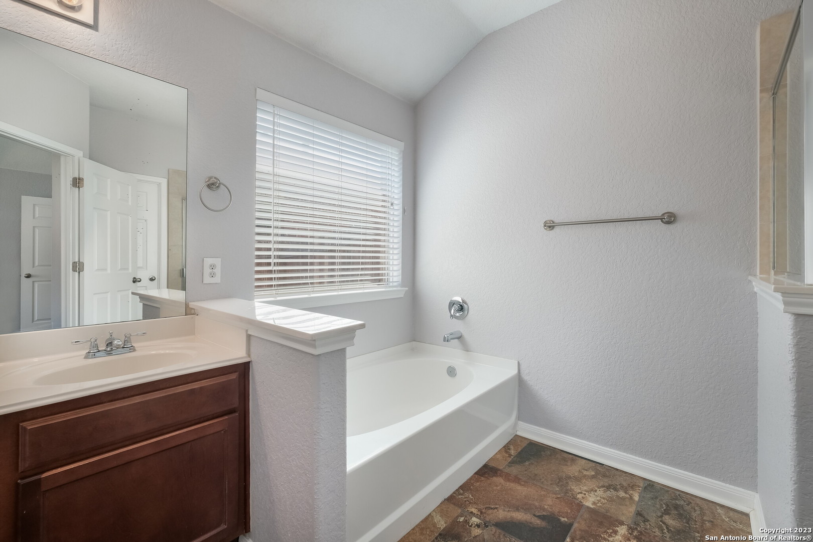 902 Siena View San Antonio TX 78253