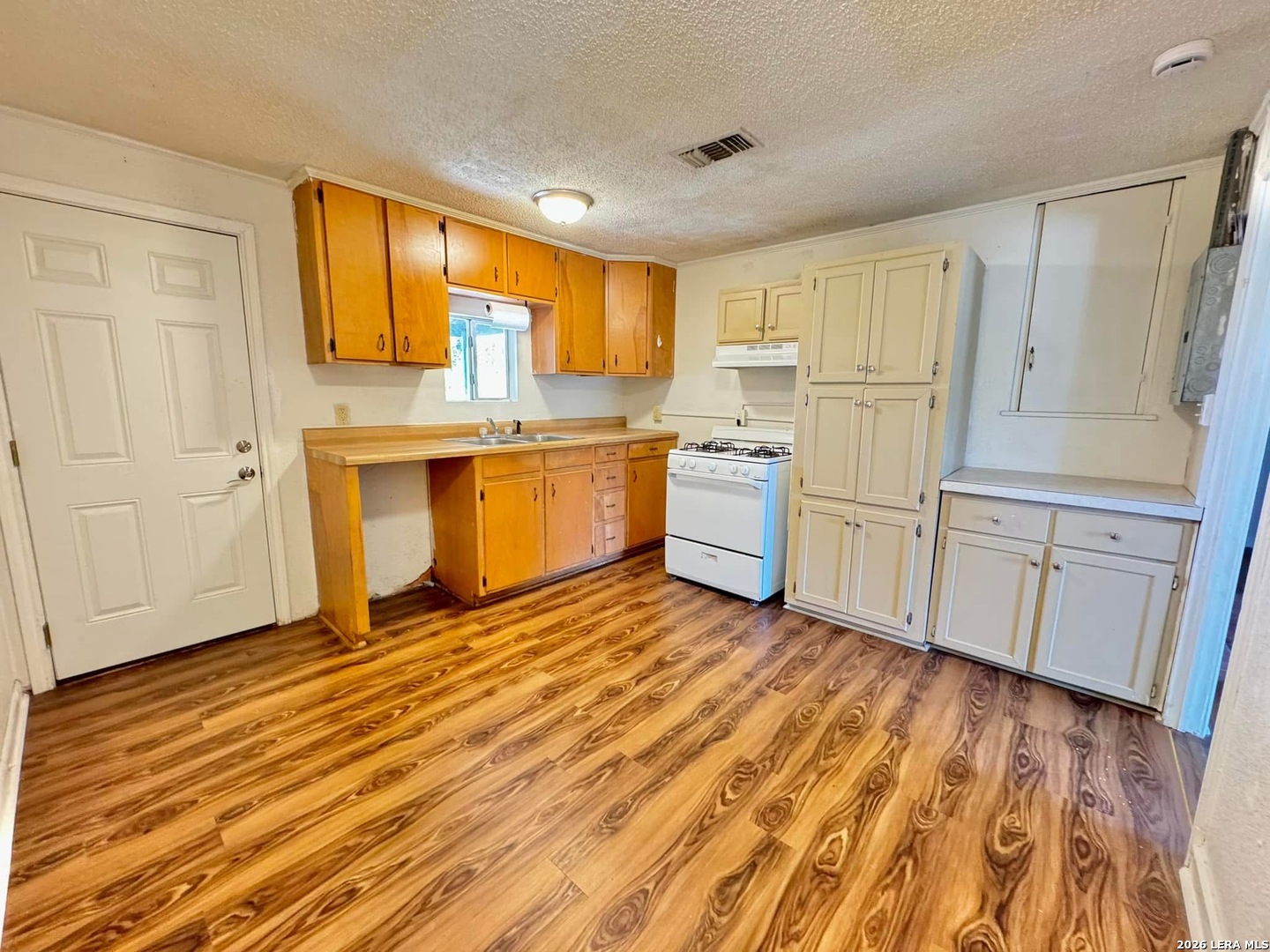 2520 Garner Field Road Uvalde TX 78801