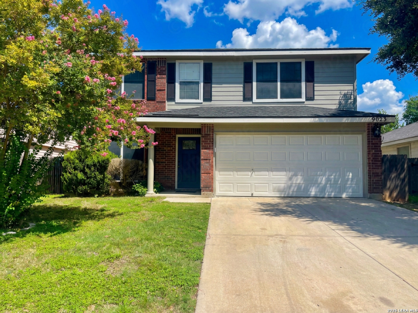 9023 Pinseeker Selma TX 78154