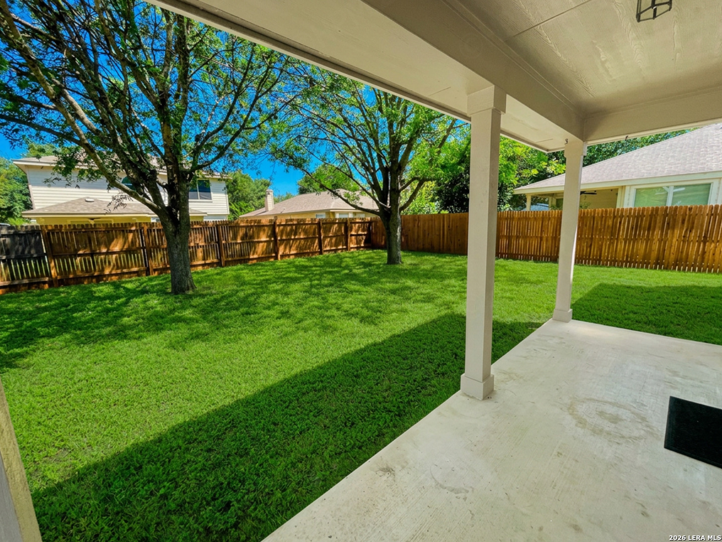9023 Pinseeker Selma TX 78154
