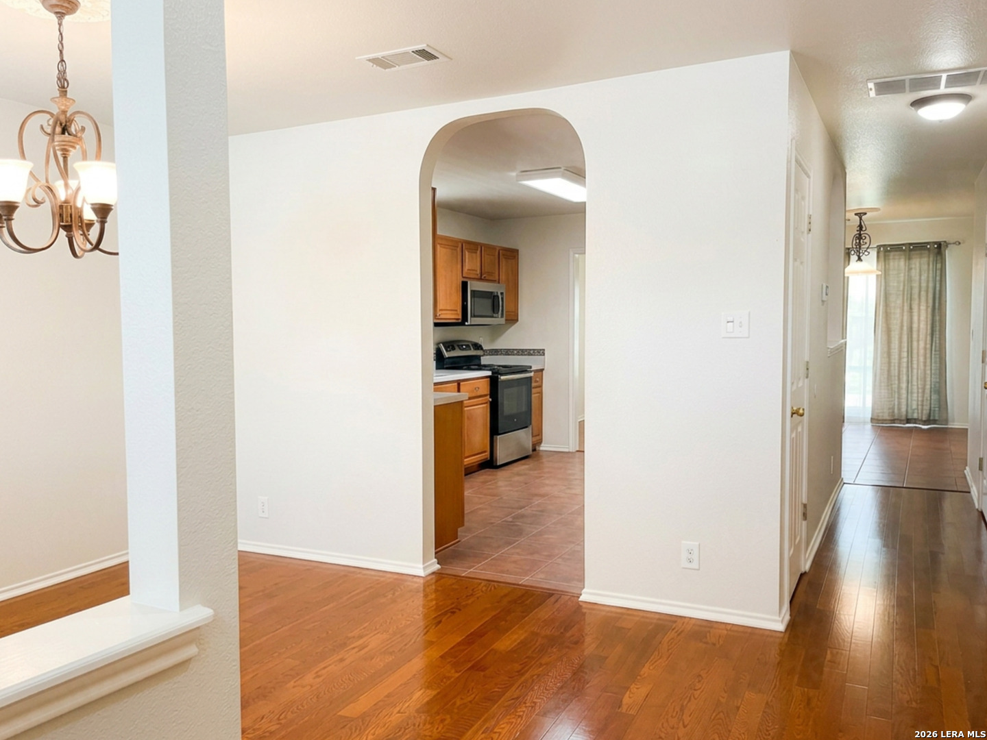 9023 Pinseeker Selma TX 78154