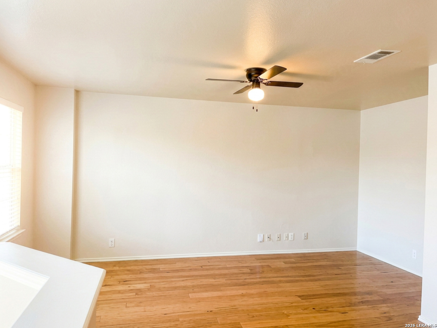 9023 Pinseeker Selma TX 78154