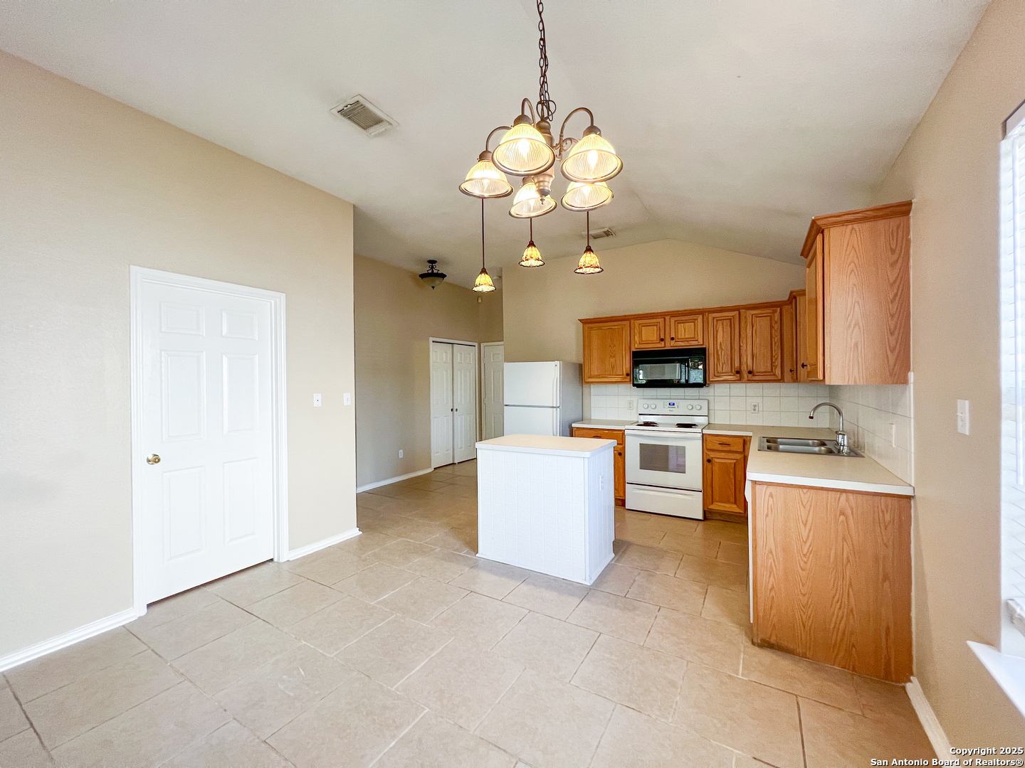 1632 Sunnycrest New Braunfels TX 78130