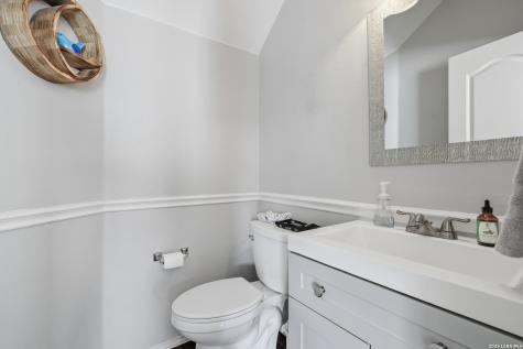 20 Nikita Drive San Antonio TX 78248