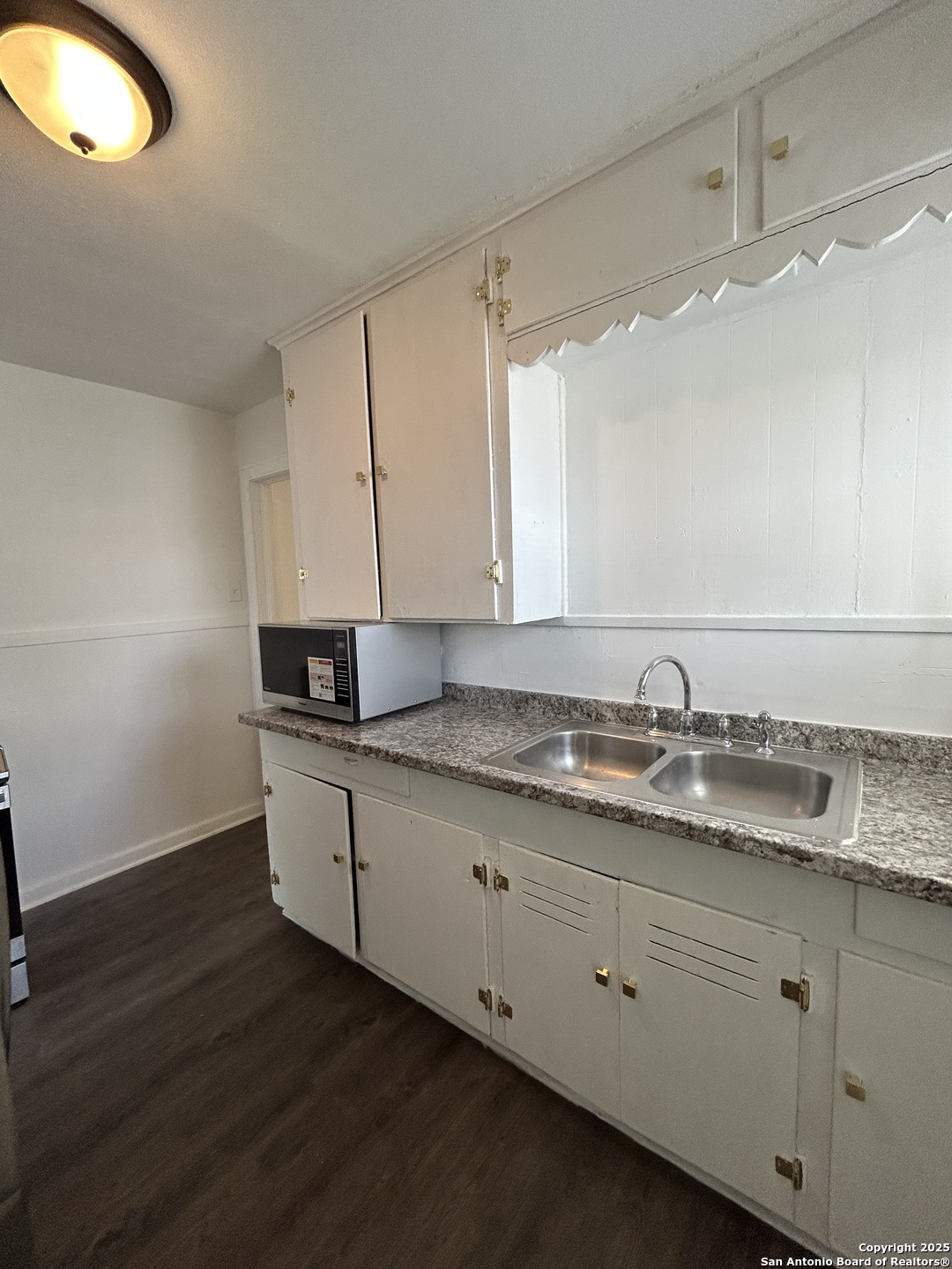 2322 Olmos San Antonio TX 78201