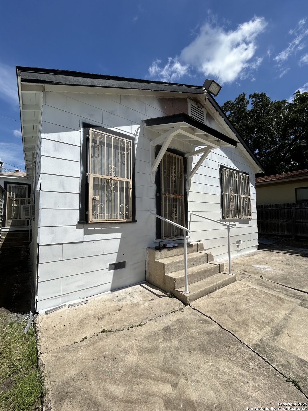 2322 Olmos San Antonio TX 78201