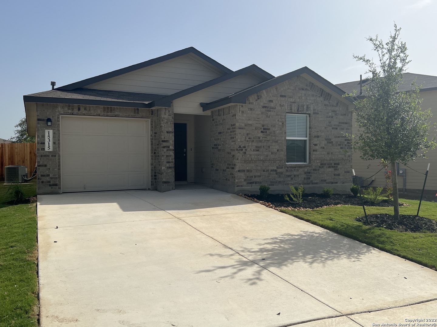 15315 Shortwing San Antonio TX 78253