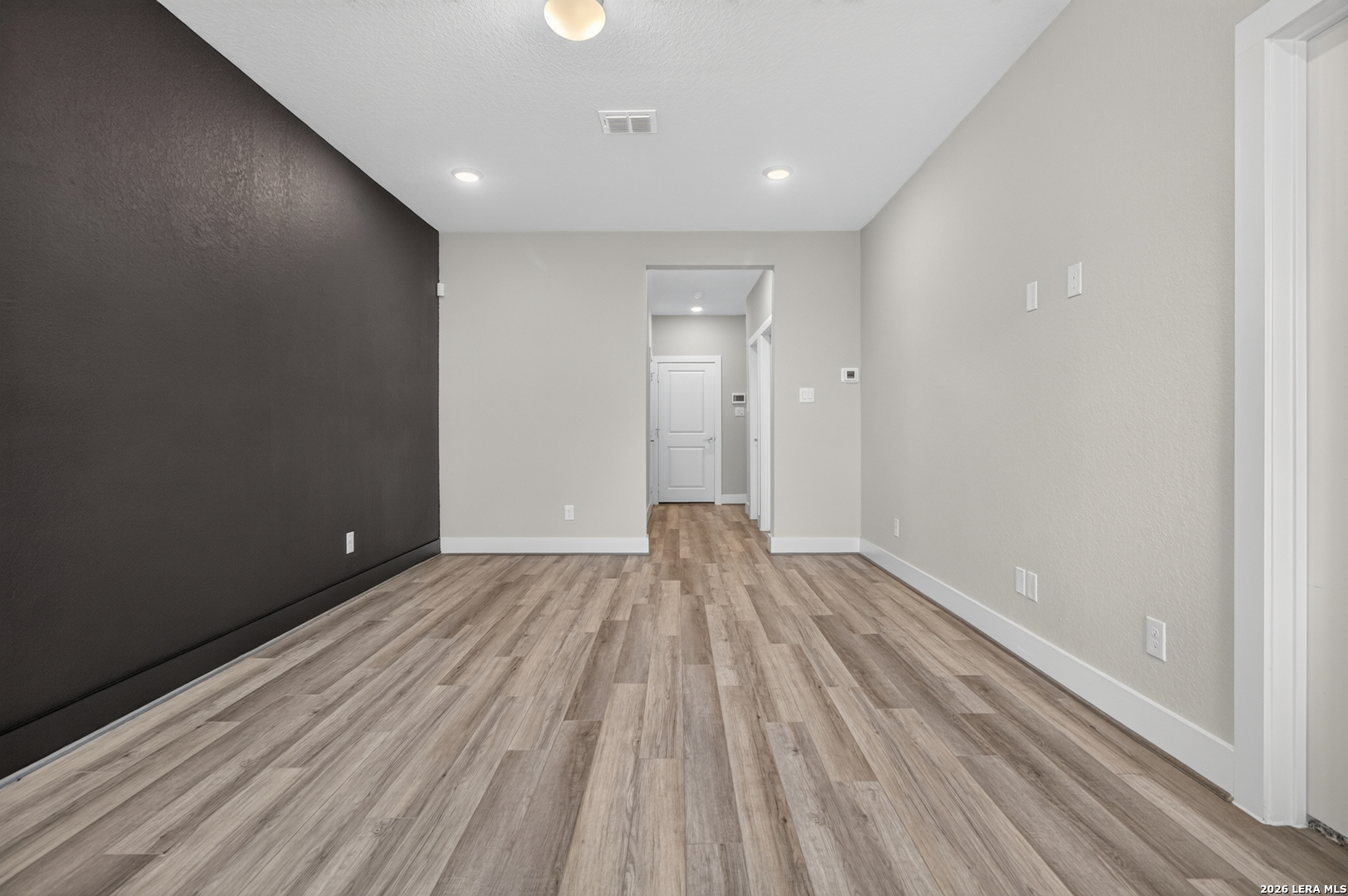 8851 Oakland San Antonio TX 78240