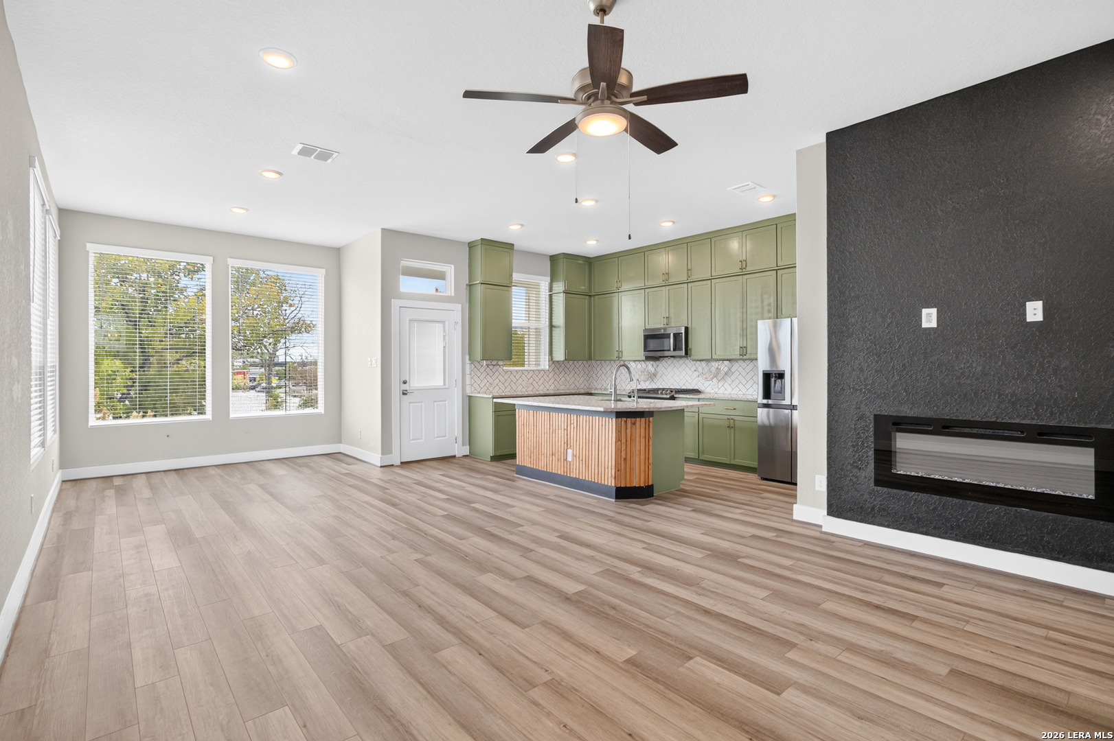 8851 Oakland San Antonio TX 78240