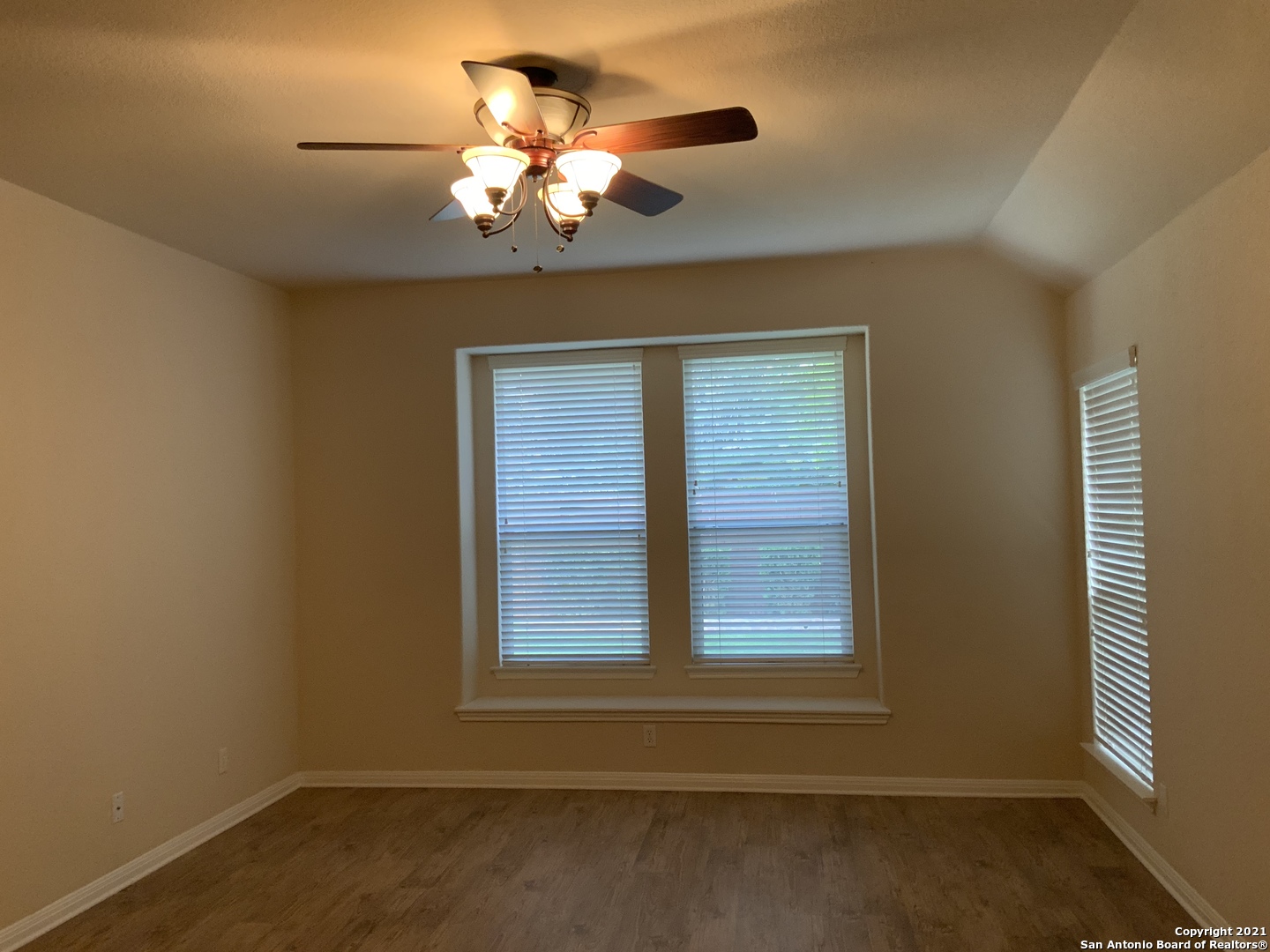 517 Thurber Drive Schertz TX 78154
