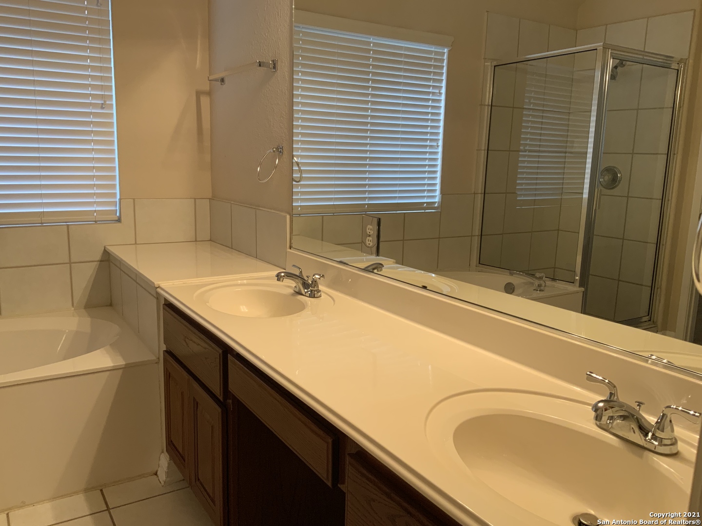 517 Thurber Drive Schertz TX 78154