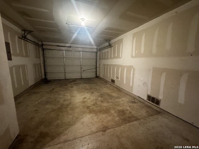 3614 Dunlap Fields Converse TX 78109