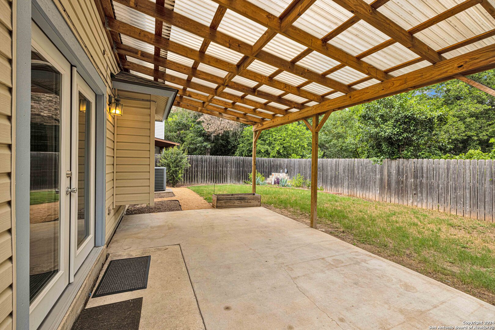 9230 New Kenton San Antonio TX 78240