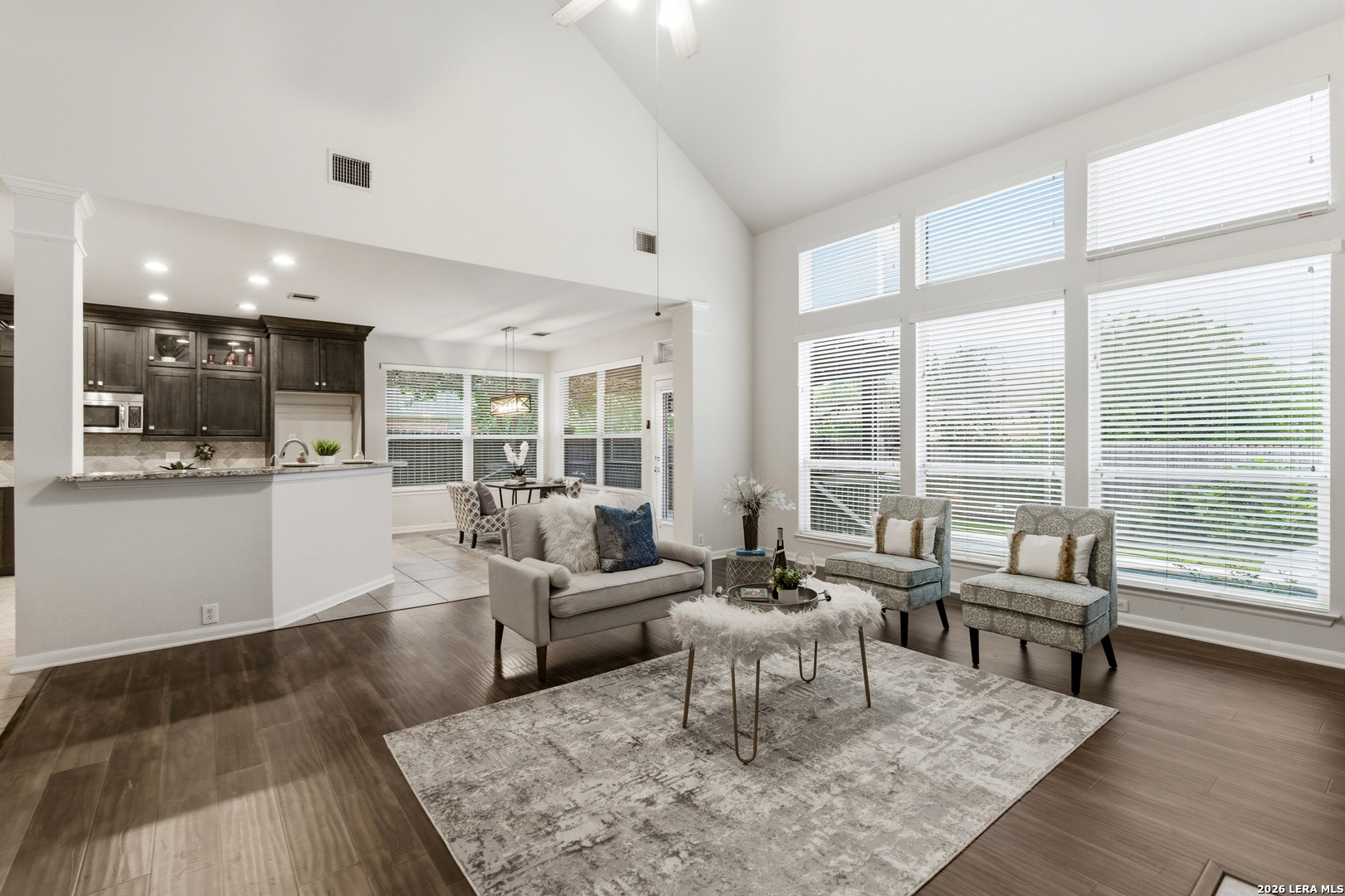 922 Desert Bluff San Antonio TX 78258