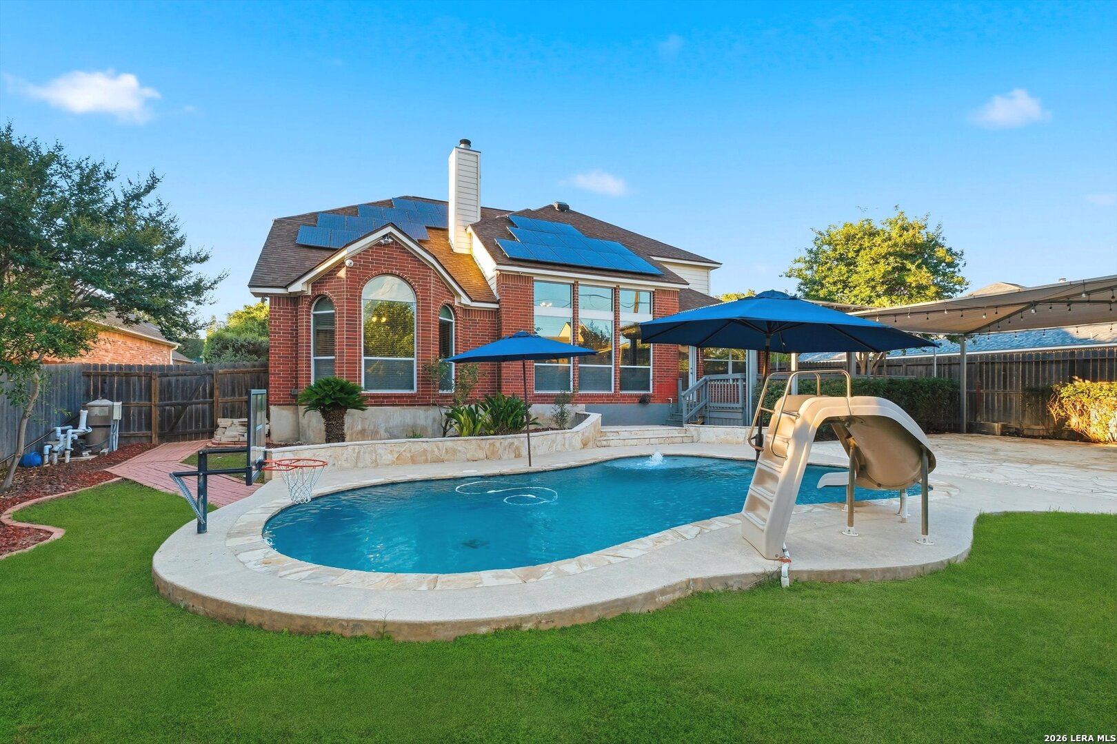 922 Desert Bluff San Antonio TX 78258
