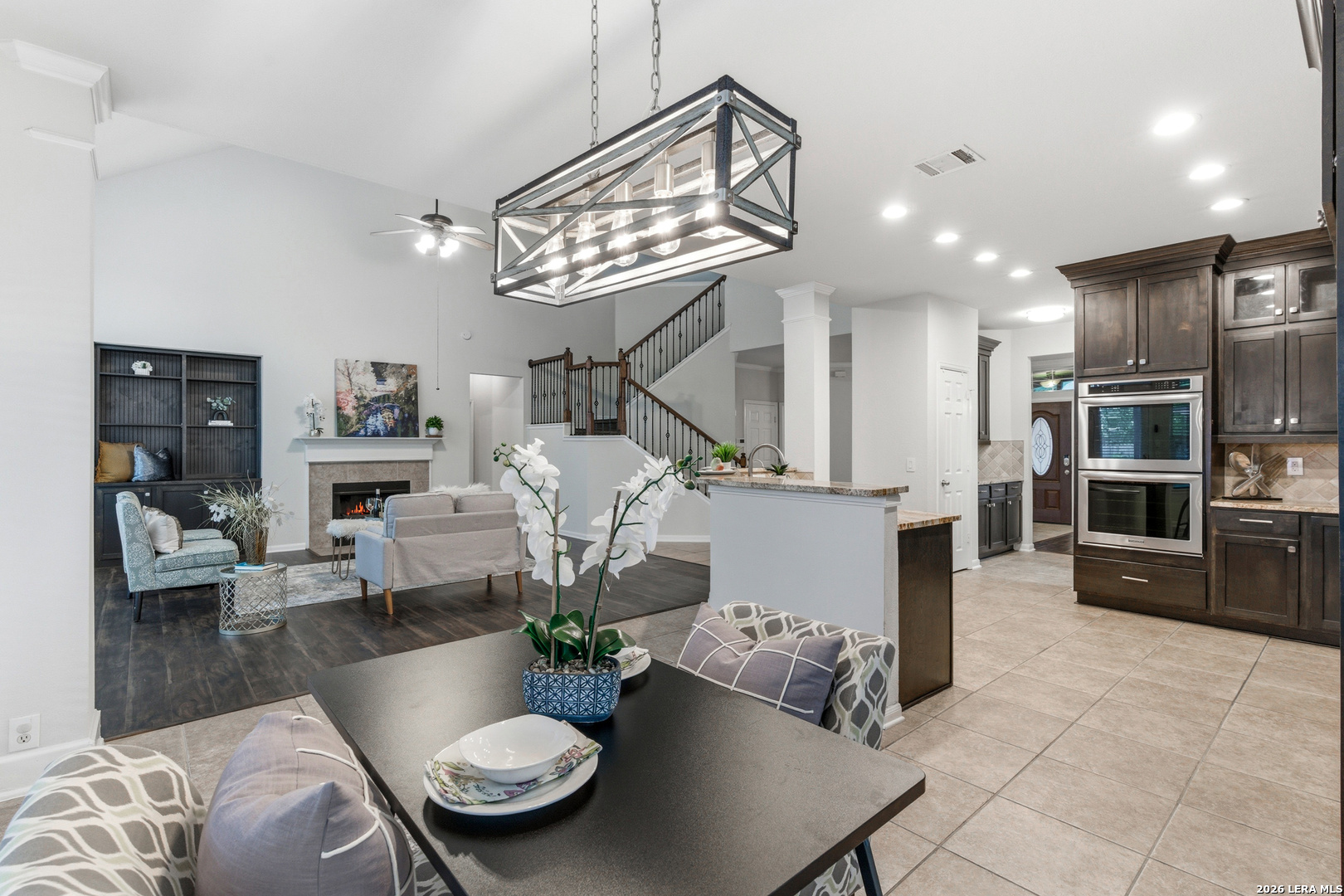 922 Desert Bluff San Antonio TX 78258