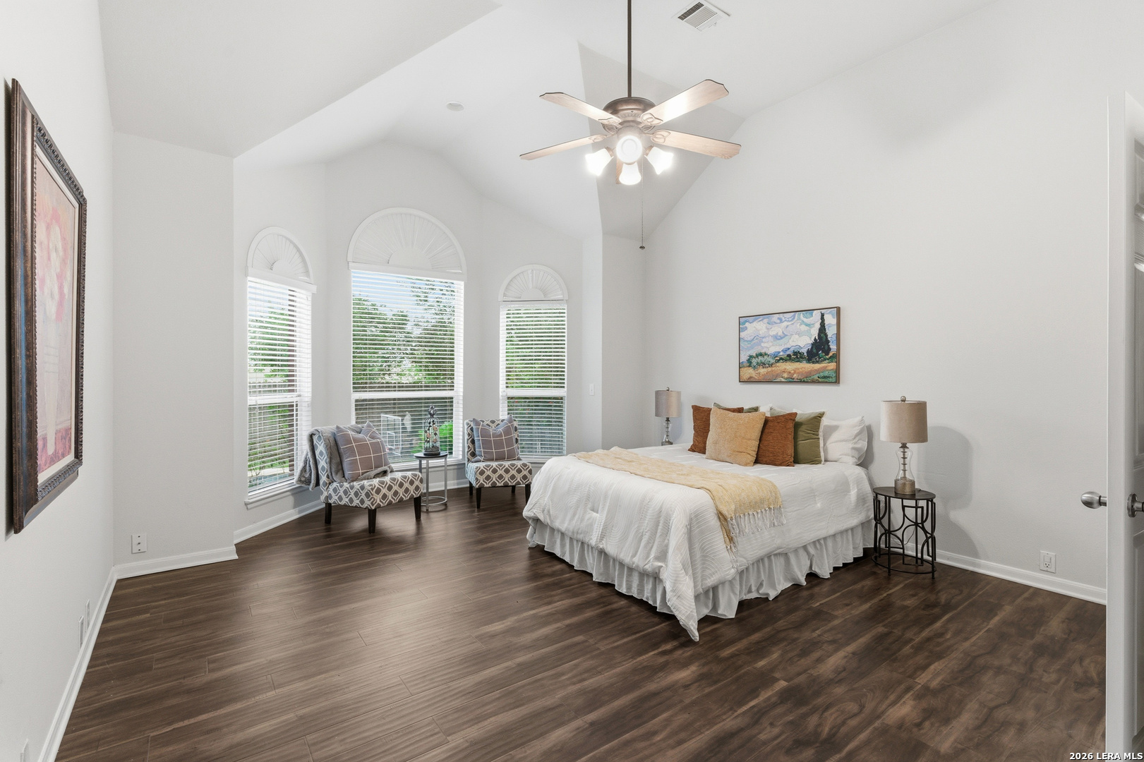 922 Desert Bluff San Antonio TX 78258