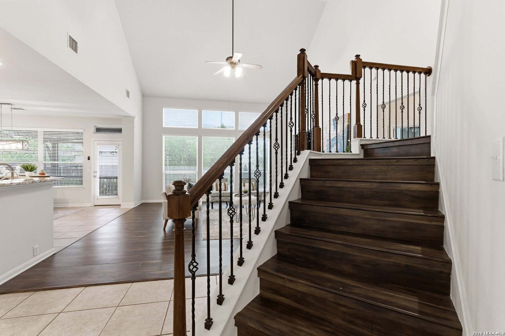 922 Desert Bluff San Antonio TX 78258