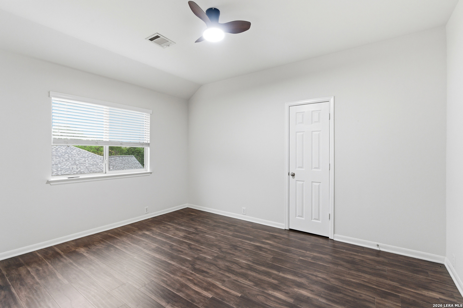 922 Desert Bluff San Antonio TX 78258