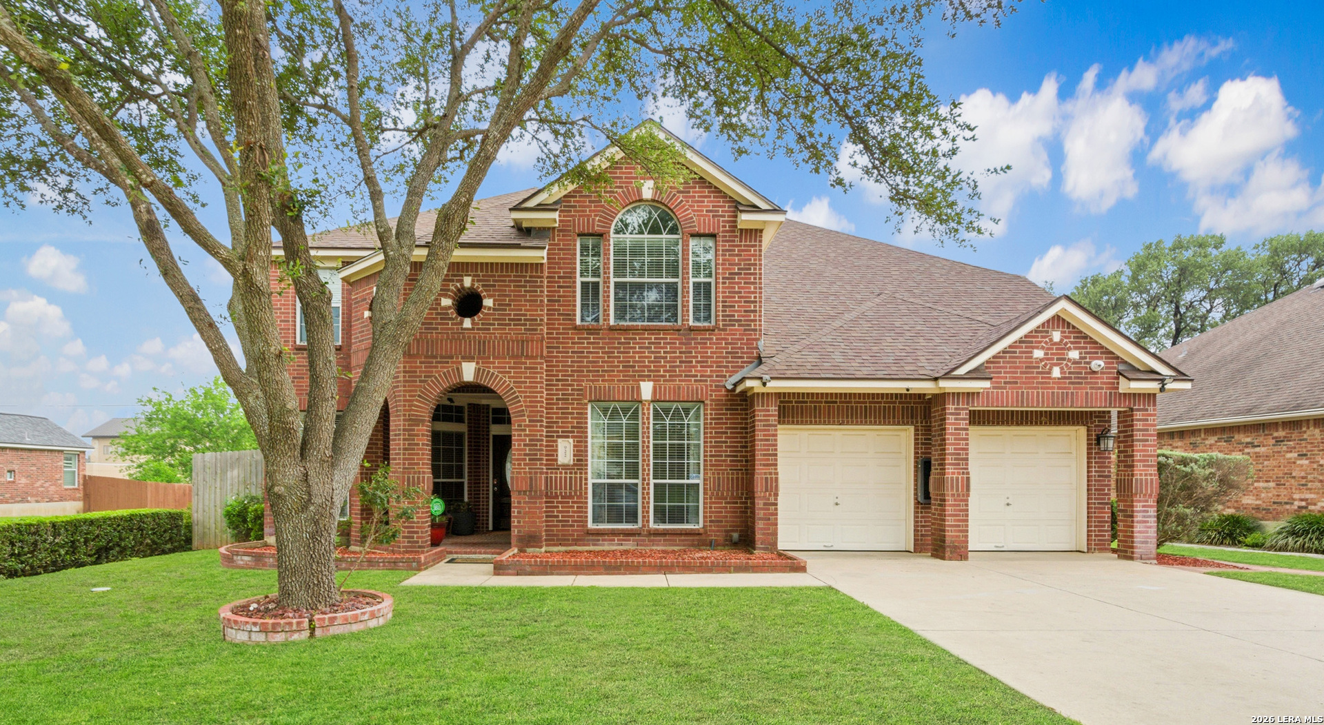 922 Desert Bluff San Antonio TX 78258