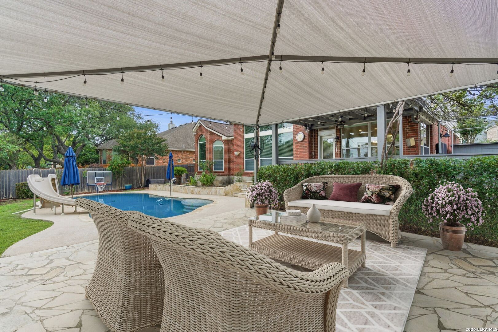 922 Desert Bluff San Antonio TX 78258