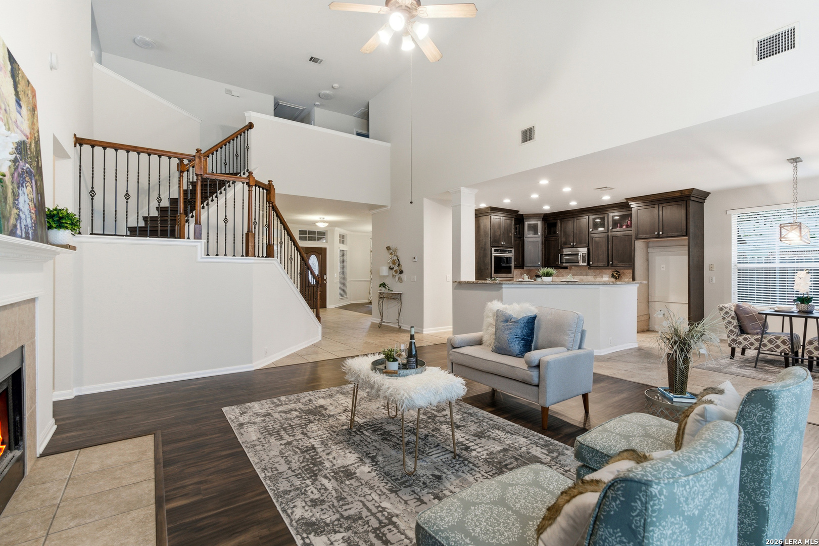 922 Desert Bluff San Antonio TX 78258
