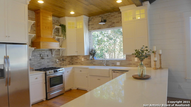 531 High Street Comfort TX 78013