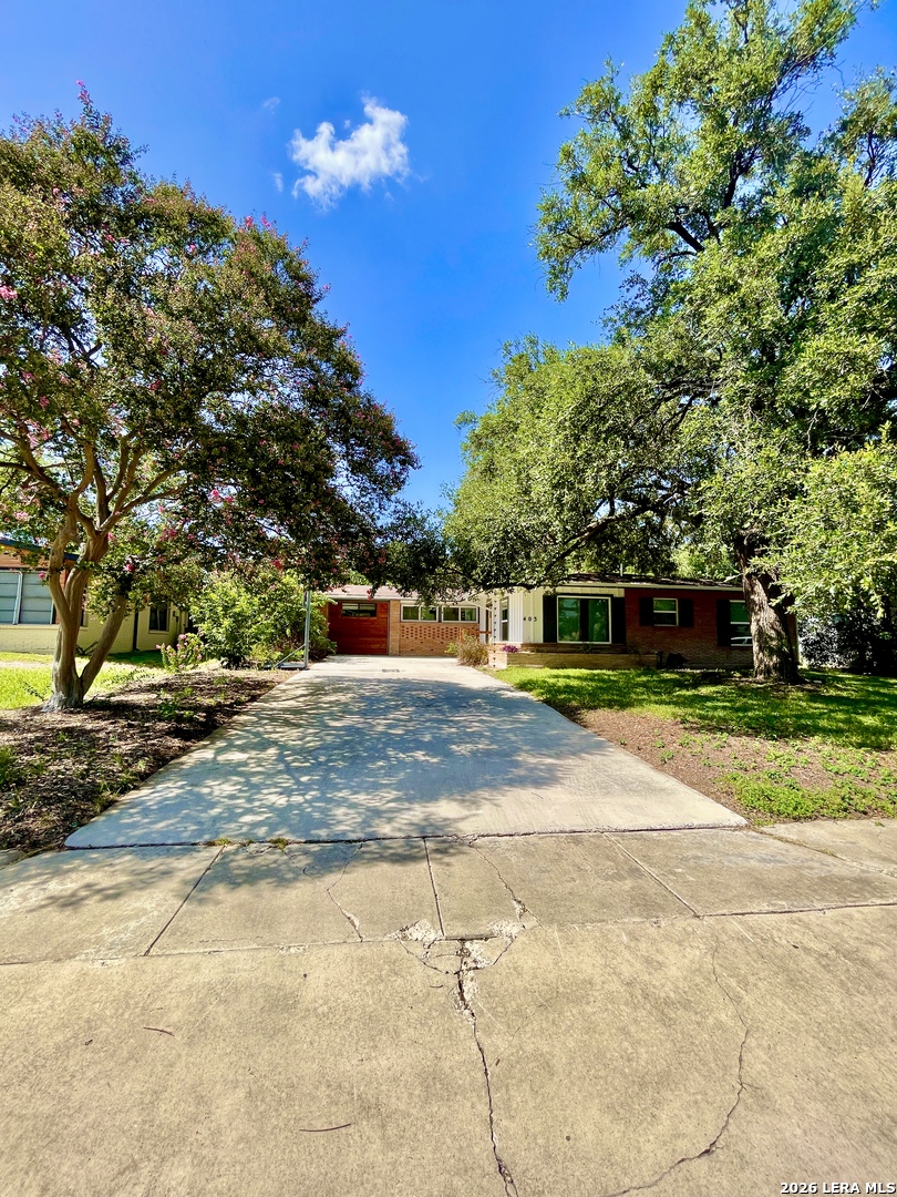 403 Marquis Lane San Antonio TX 78216