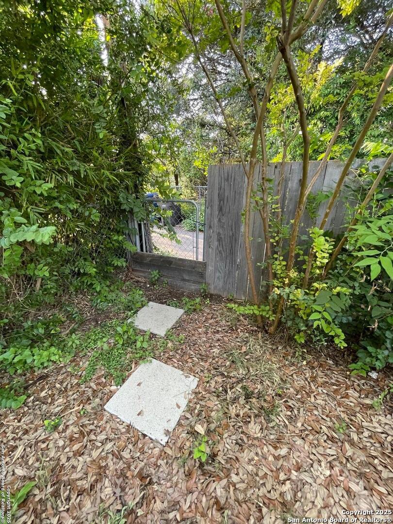 403 Marquis Lane San Antonio TX 78216