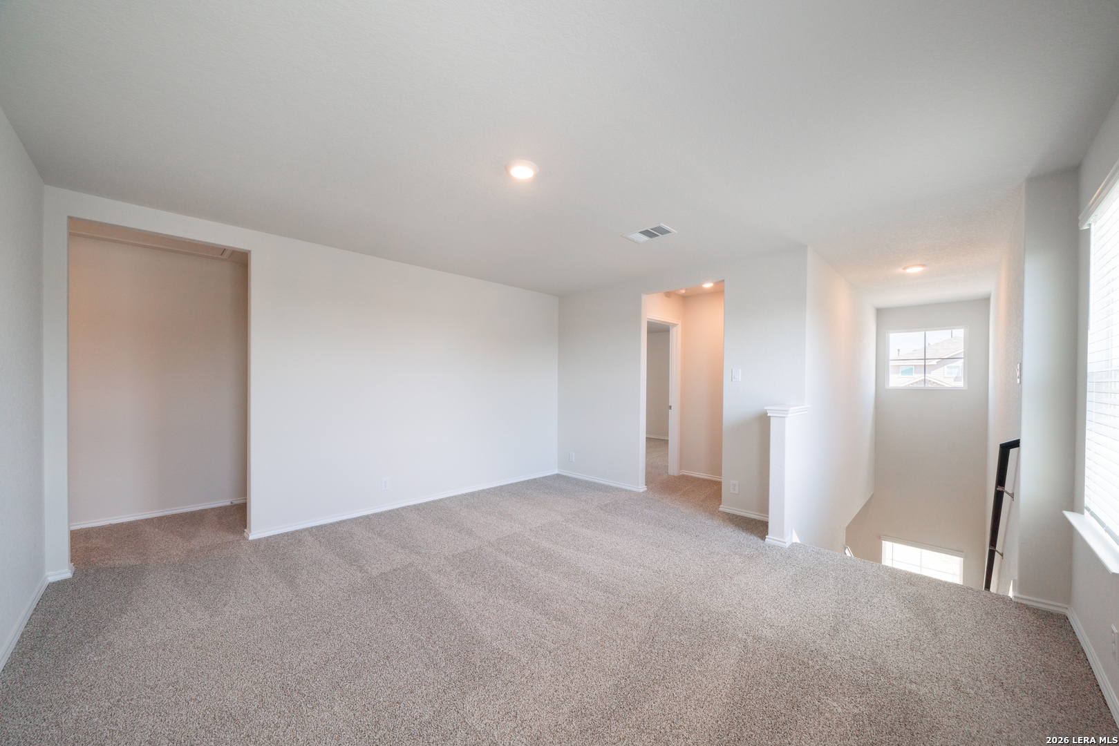 111 Sabine Gull San Antonio TX 78253