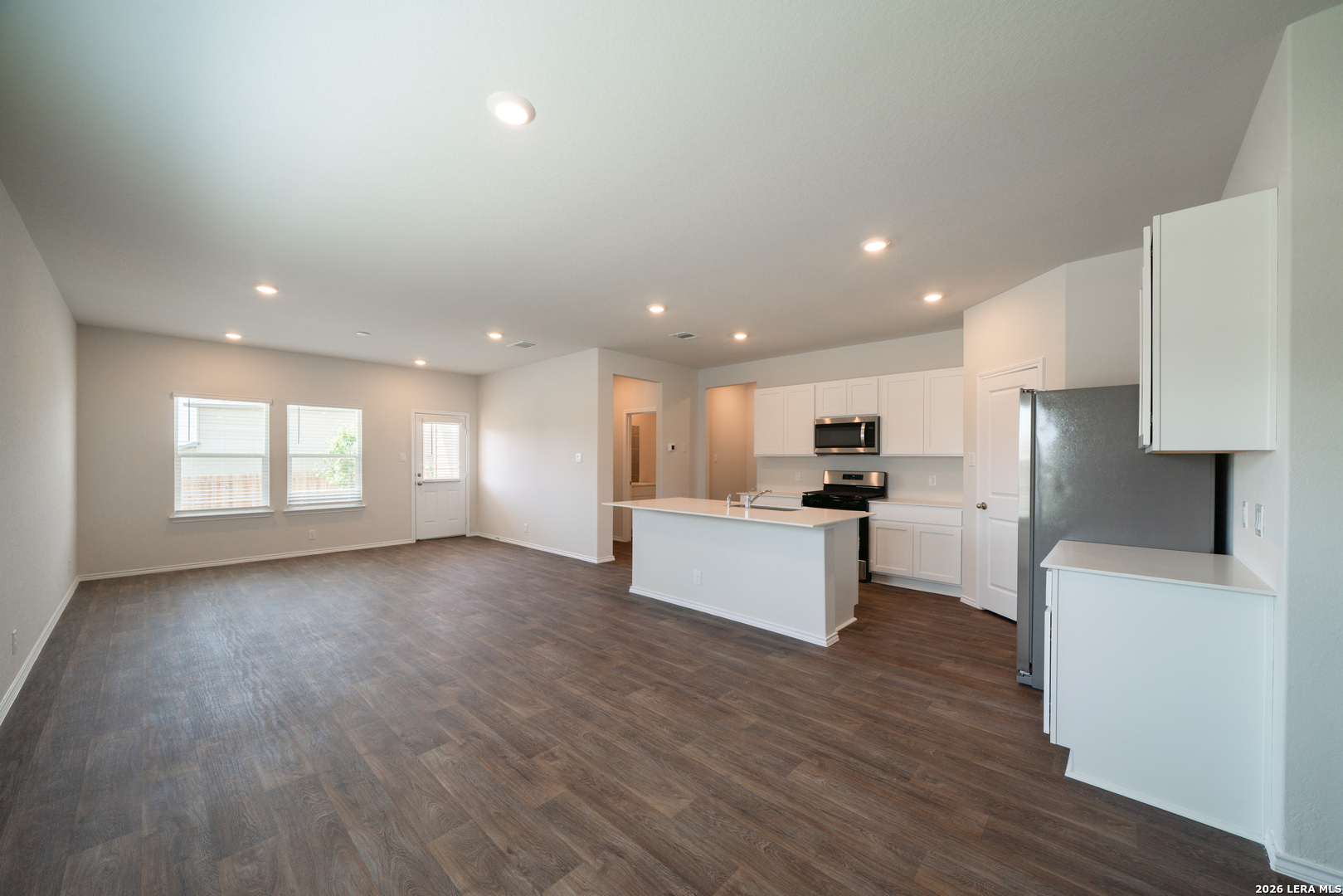 111 Sabine Gull San Antonio TX 78253