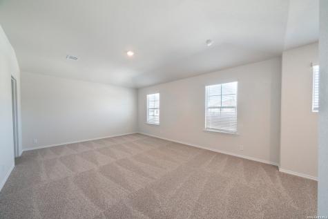 111 Sabine Gull San Antonio TX 78253