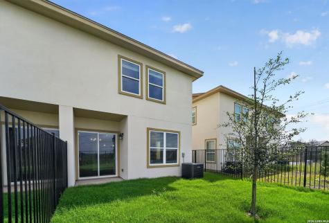 127 Avenue Ventana San Antonio TX 78256