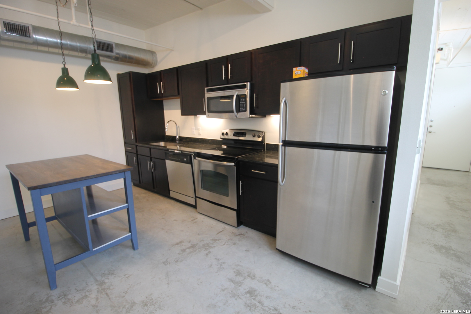 1401 S Flores San Antonio TX 78204