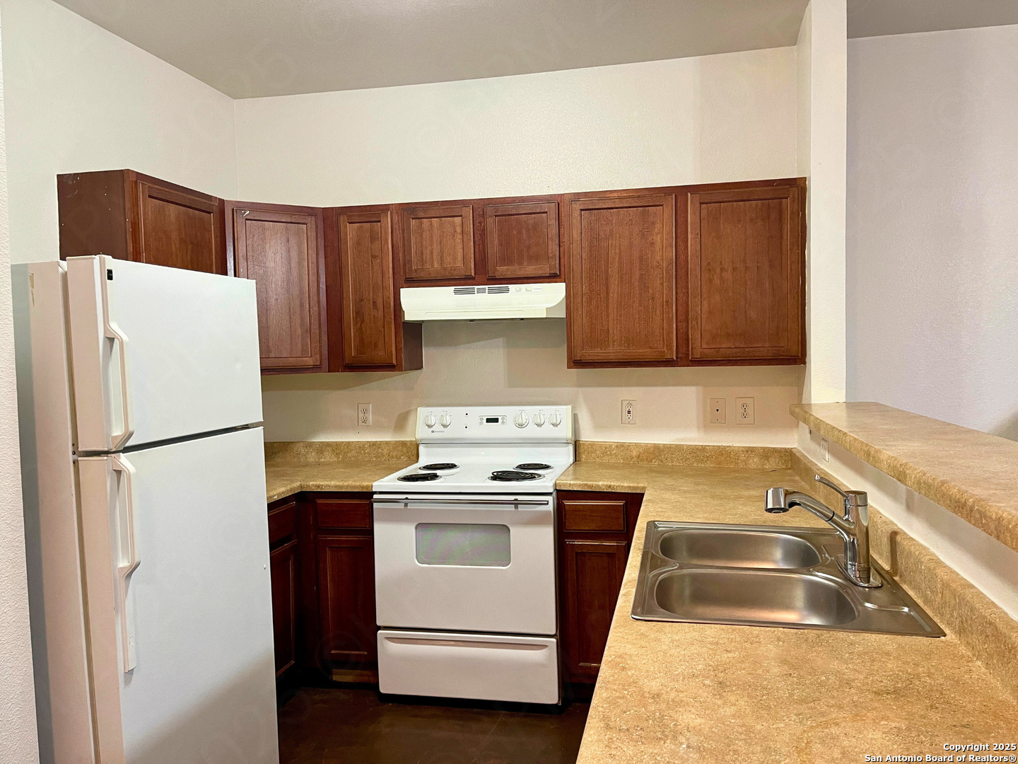 8603 Kingsbury View San Antonio TX 78240