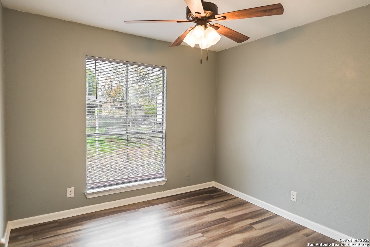 407 Samuel Drive San Antonio TX 78227