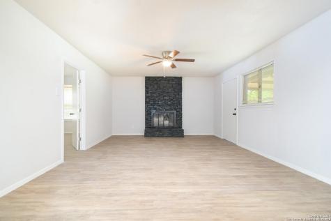 5915 Gabor Drive San Antonio TX 78240