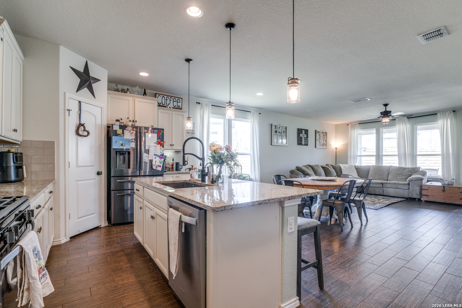 6623 Bowie Schertz TX 78108